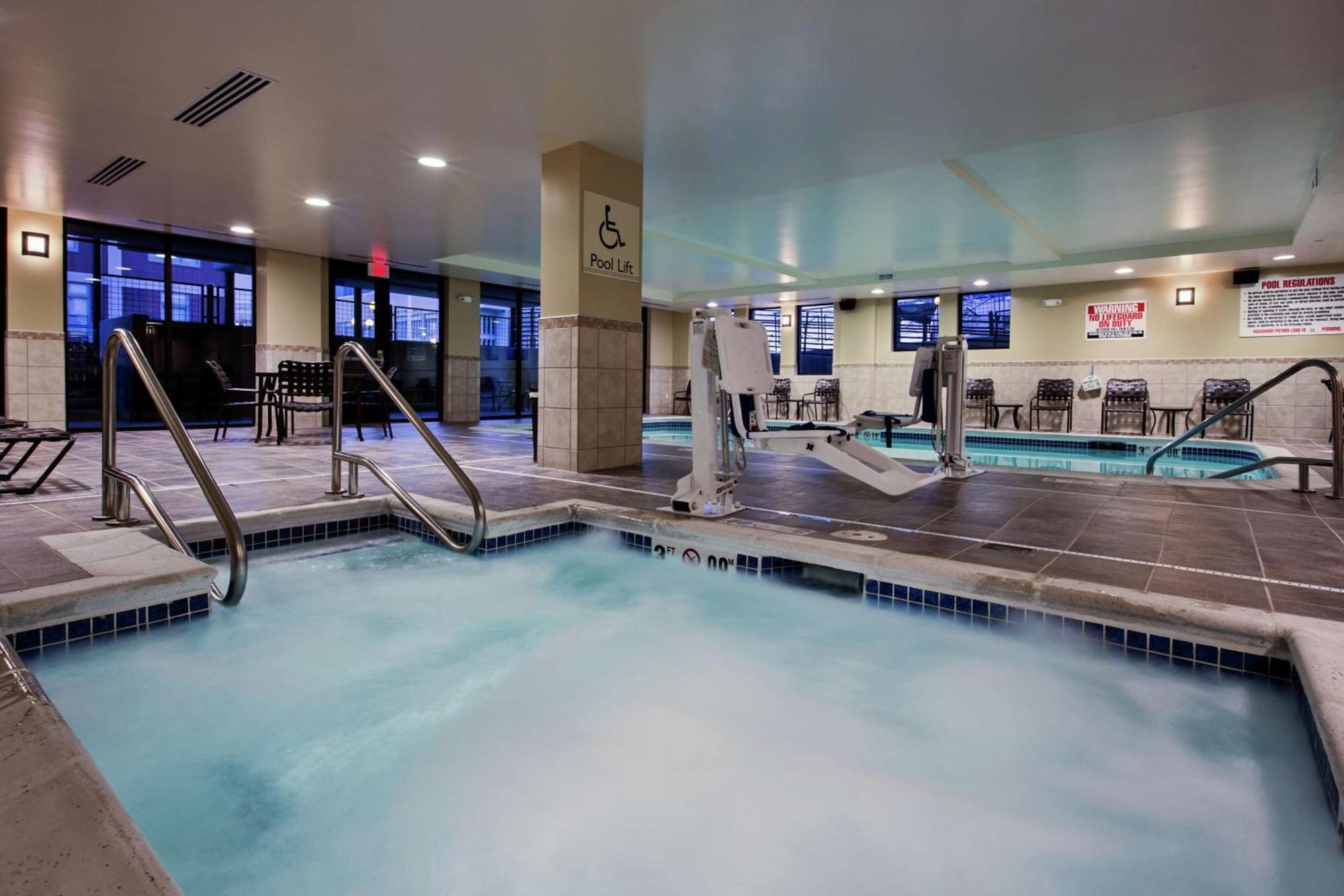 Hilton Garden Inn Lincoln Downtown/Haymarket Luaran gambar